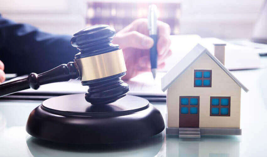 How Do You Buy a House at Auction in Texas?