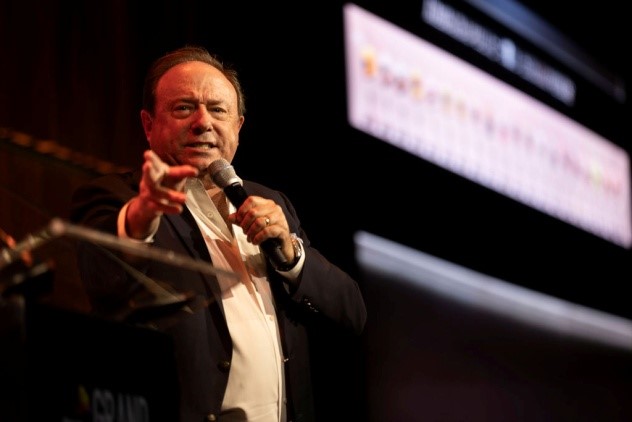 Swenson Breaks Benefit Auction Record 1